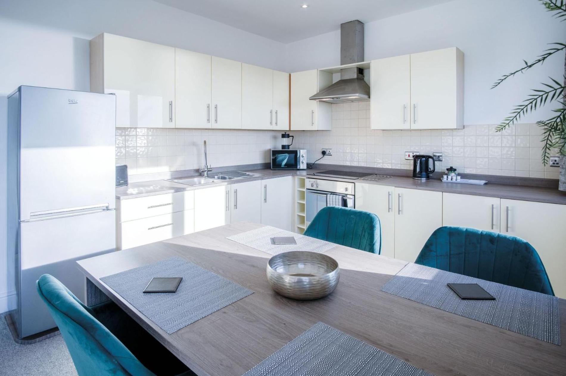 The Penthouse - 1 Bedroom Apartment - Ocean Breeze Port-Eynon Exterior photo